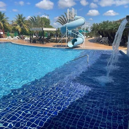 Enseada Nautico, Tranquilo Apart Hotel Em Caldas Novas! ภายนอก รูปภาพ