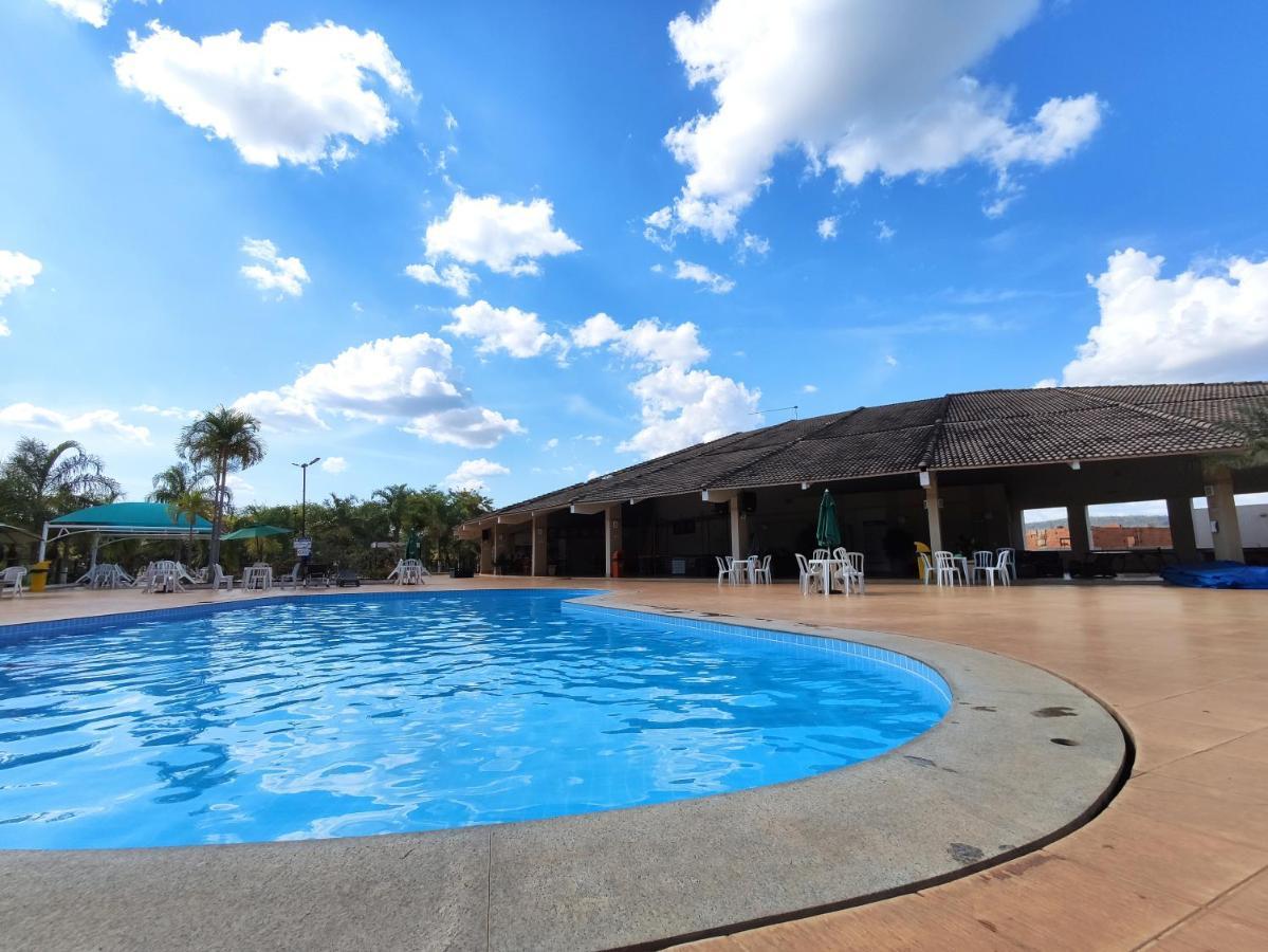 Enseada Nautico, Tranquilo Apart Hotel Em Caldas Novas! ภายนอก รูปภาพ